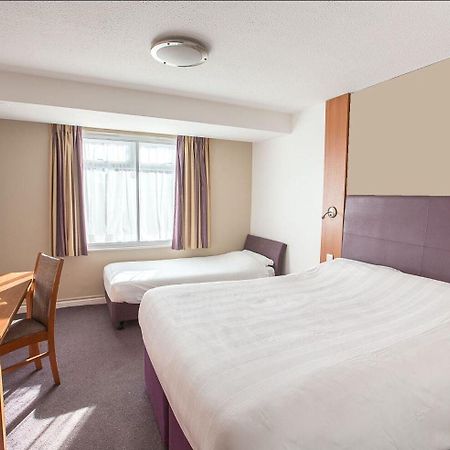 Premier Inn Solihull Eksteriør billede